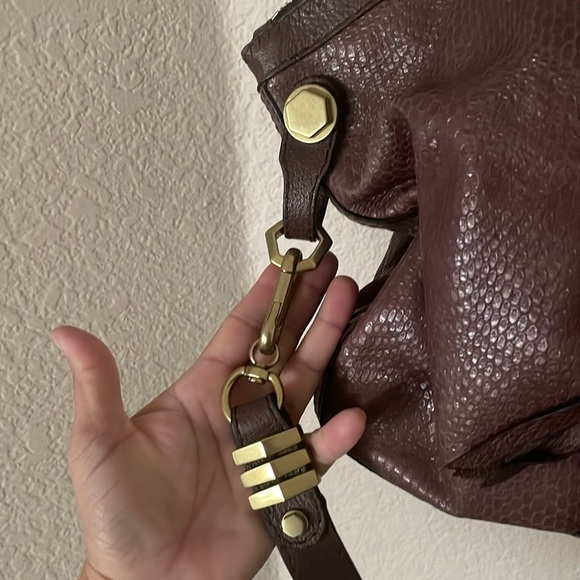 ORYANY - Picture 3 of 17